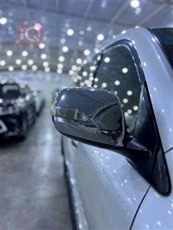 تۆیۆتا لاند کروزەر